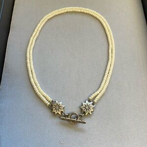 Lisa Jenks sterling and freshwater pearl toggle necklace. 16 1/2”